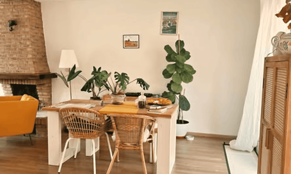 Kamer | m² onbekend | €1100,-