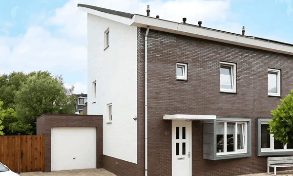 Huis | 144m² | €1795,-