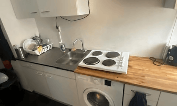Studio | 15m² | €410,-