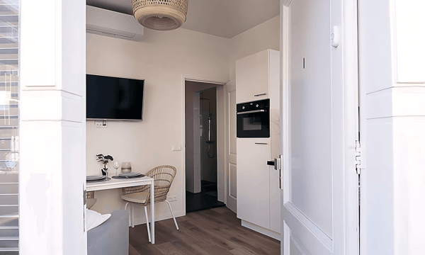 Studio | 20m² | €2690,-