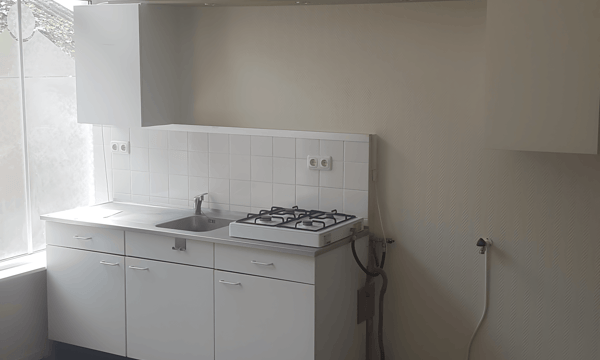 Kamer | 28m² | €627,-