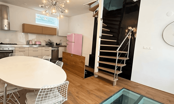 Huis | 152m² | €3450,-