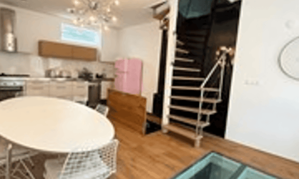 Huis | 152m² | €3450,-