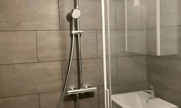 Kamer | m² | €2027,-