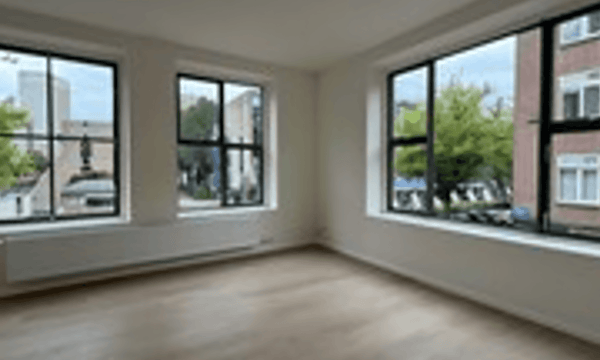 Kamer | 65m² | €2000,-