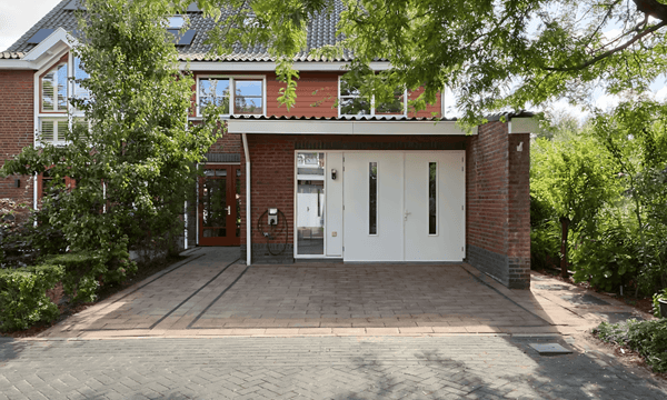 Huis | 206m² | €3750,-