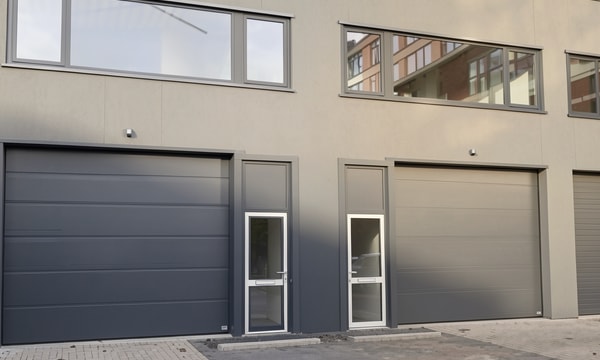 Bedrijfsruimte | 70m² | €600,-