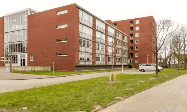 Kamer | 72m² | €1012,-