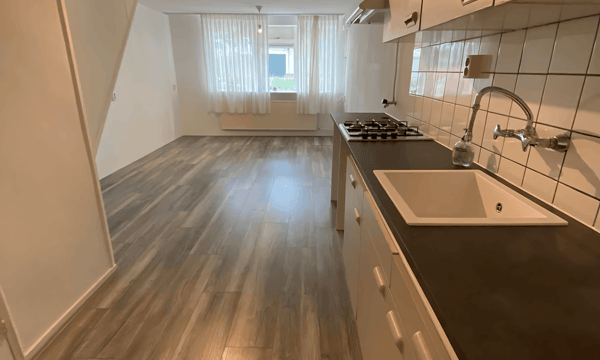 Kamer | 22m² | €665,-