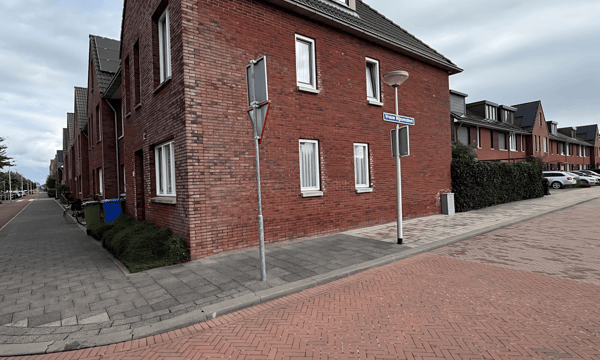 Huis | 135m² | €3095,-