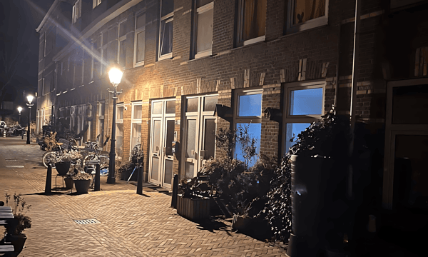 Studio | 24m² | €1200,-