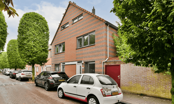 Huis | 126m² | €3250,-