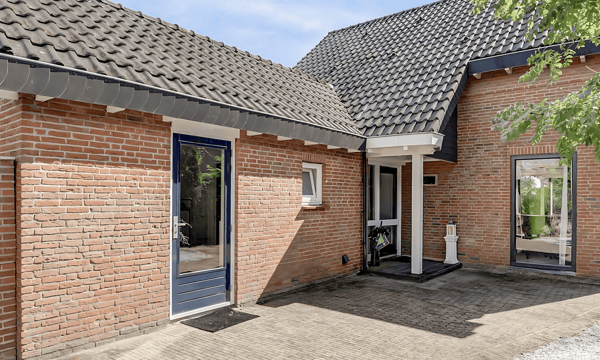 Huis | 95m² | €1075,-