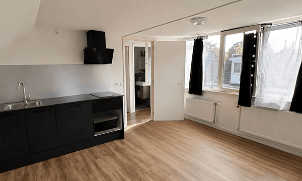 Kamer | 16m² | €620,-