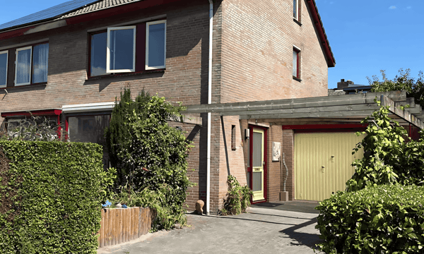 Huis | 127m² | €2250,-