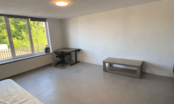 Kamer | 15m² | €600,-