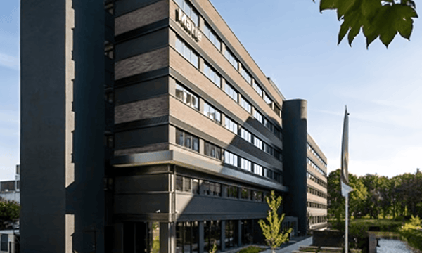Kantoor | 470m² | €225,-