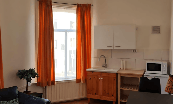 Kamer | 25m² | €825,-