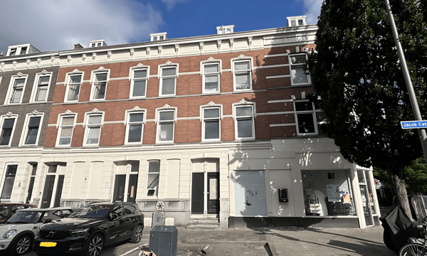Studio | 44m² | €836,-