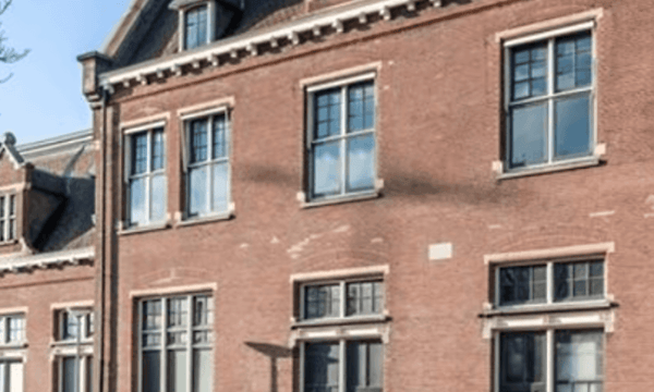 Kantoor | 270m² | €2500,-