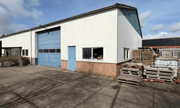 Bedrijfsruimte | 630m² | €2500,-