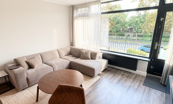 Huis | 85m² | €1312,-