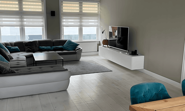 Kamer | 137m² | €1000,-