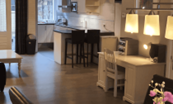 Huis | 180m² | €2700,-