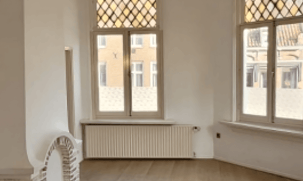 Studio | 35m² | €700,-