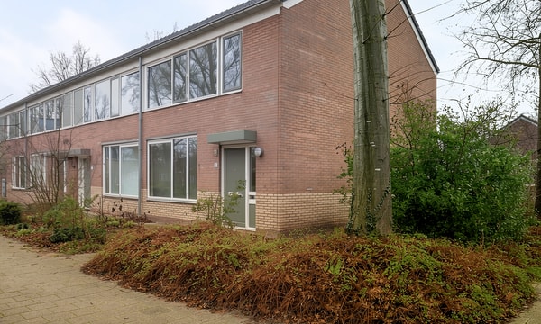 Huis | 137m² | €1695,-