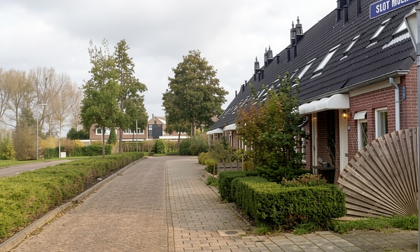 Huis | 107m² | €1620,-