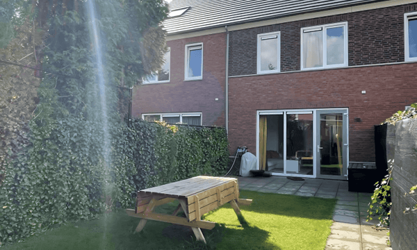 Huis | 105m² | €1650,-