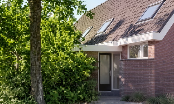 Huis | 136m² | €1945,-