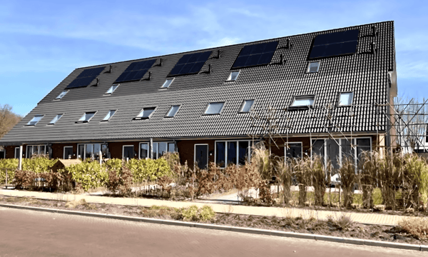 Huis | 97m² | €932,-