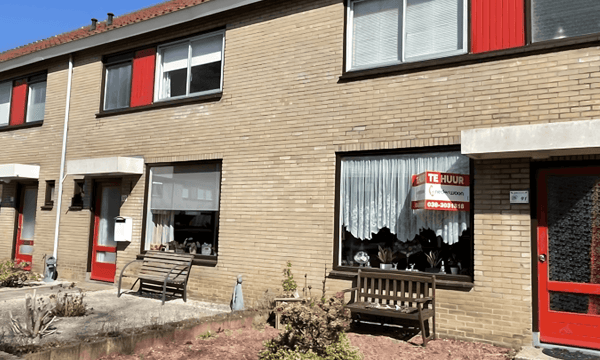 Huis | 90m² | €1242,-