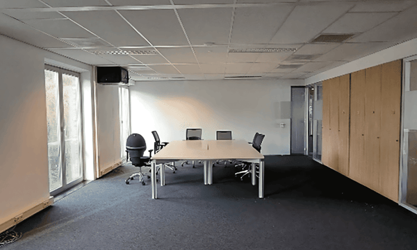 Kantoor | 20m² | €350,-