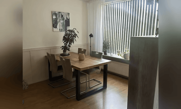 Huis | 120m² | €650,-