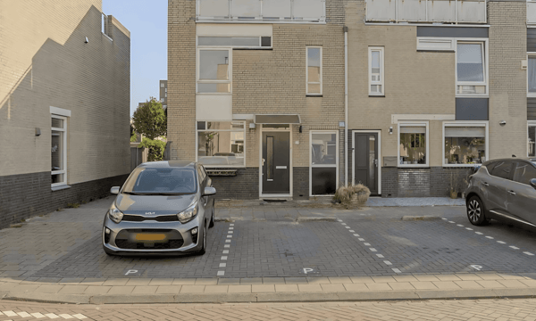 Huis | 134m² | €3300,-
