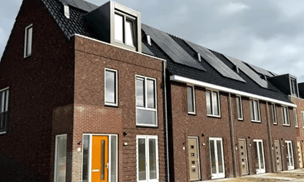 Huis | 117m² | €1930,-