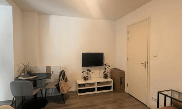 Studio | m² onbekend | €800,-