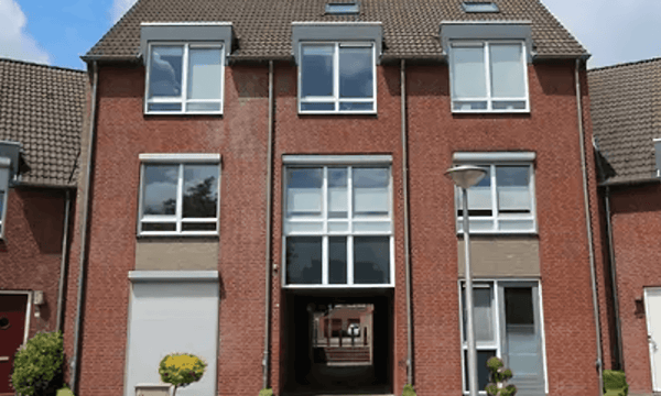 Huis | m² onbekend | €1200,-