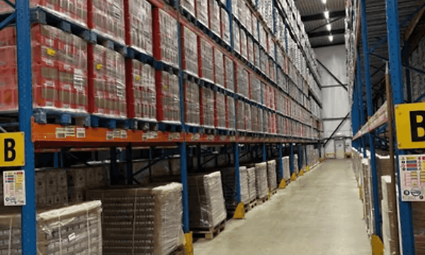 Opslagruimte | 245m² | €299,-