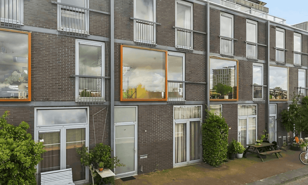 Huis | 145m² | €3250,-