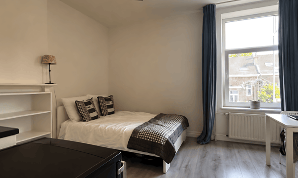 Kamer | 20m² | €806,-