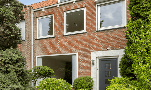 Huis | 119m² | €2250,-