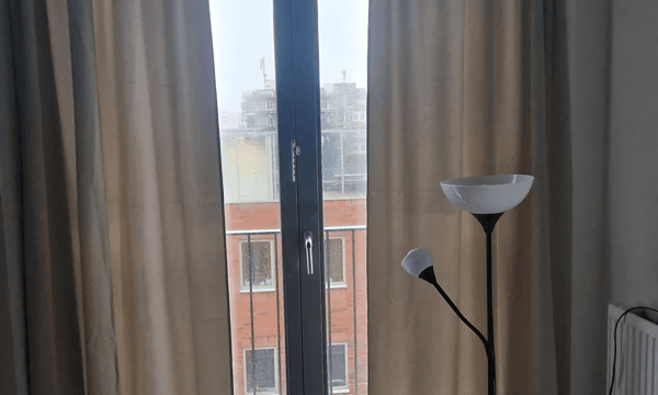 Kamer | 28m² | €299,-