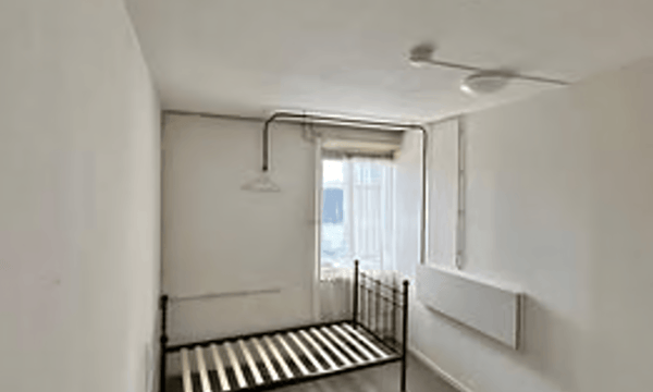 Kamer | m² onbekend | €799,-
