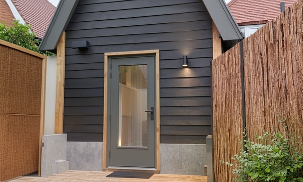 Huis | 28m² | €2273,-