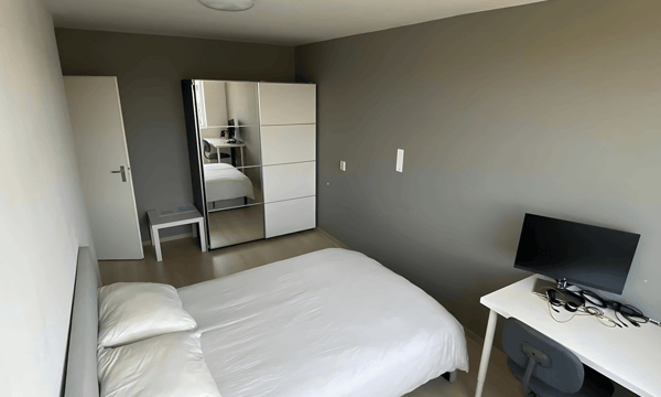 Kamer | 113m² | €750,-