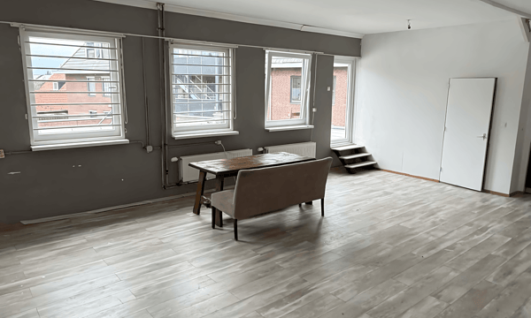 Studio | 55m² | €950,-